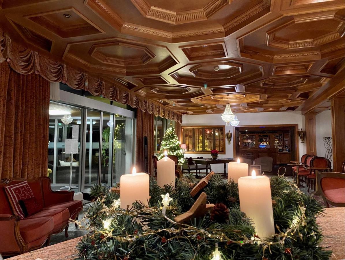 לויקרבאד Hotel Regina Terme מראה חיצוני תמונה