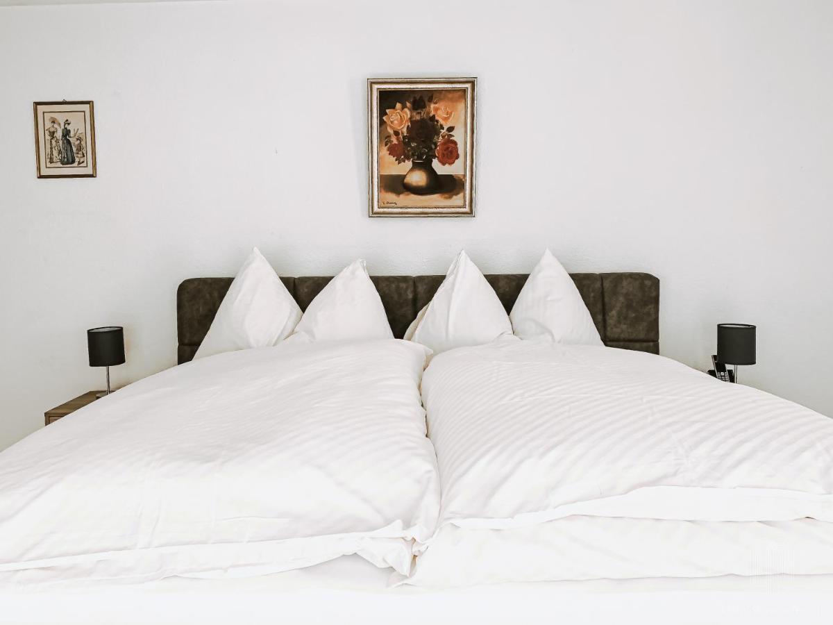 לויקרבאד Hotel Regina Terme מראה חיצוני תמונה