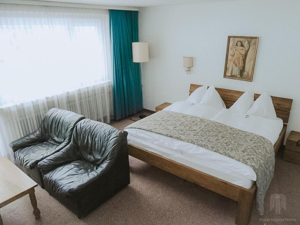 לויקרבאד Hotel Regina Terme מראה חיצוני תמונה