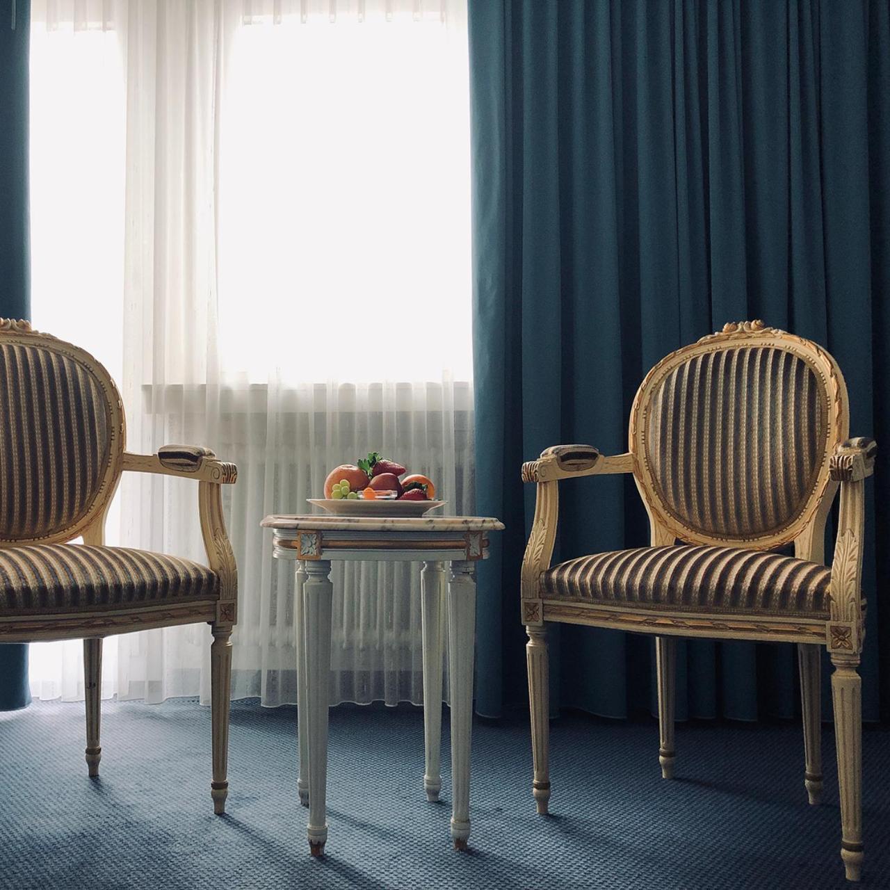 לויקרבאד Hotel Regina Terme מראה חיצוני תמונה